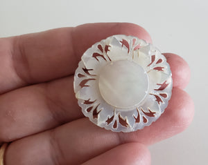 Vintage Mother of Pearl MOP Sunflower Floral Scrolled Brooch Pin