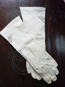 Vintage Kid Gloves - made in Italy, size 6.5, bone, ivory, leather gloves, classic length, 1950s, 1960s, unworn, openwork